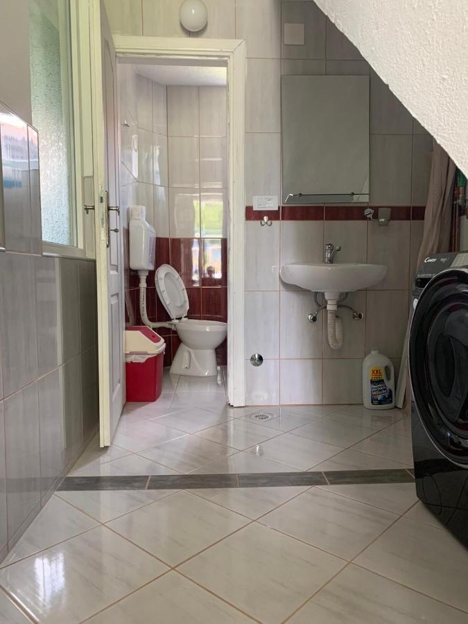 Rooms Lida & Friendly Home Plav Esterno foto