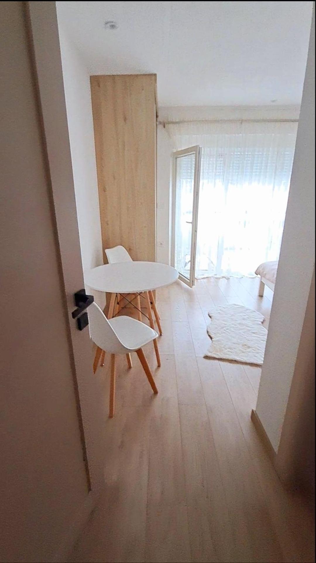 Rooms Lida & Friendly Home Plav Esterno foto