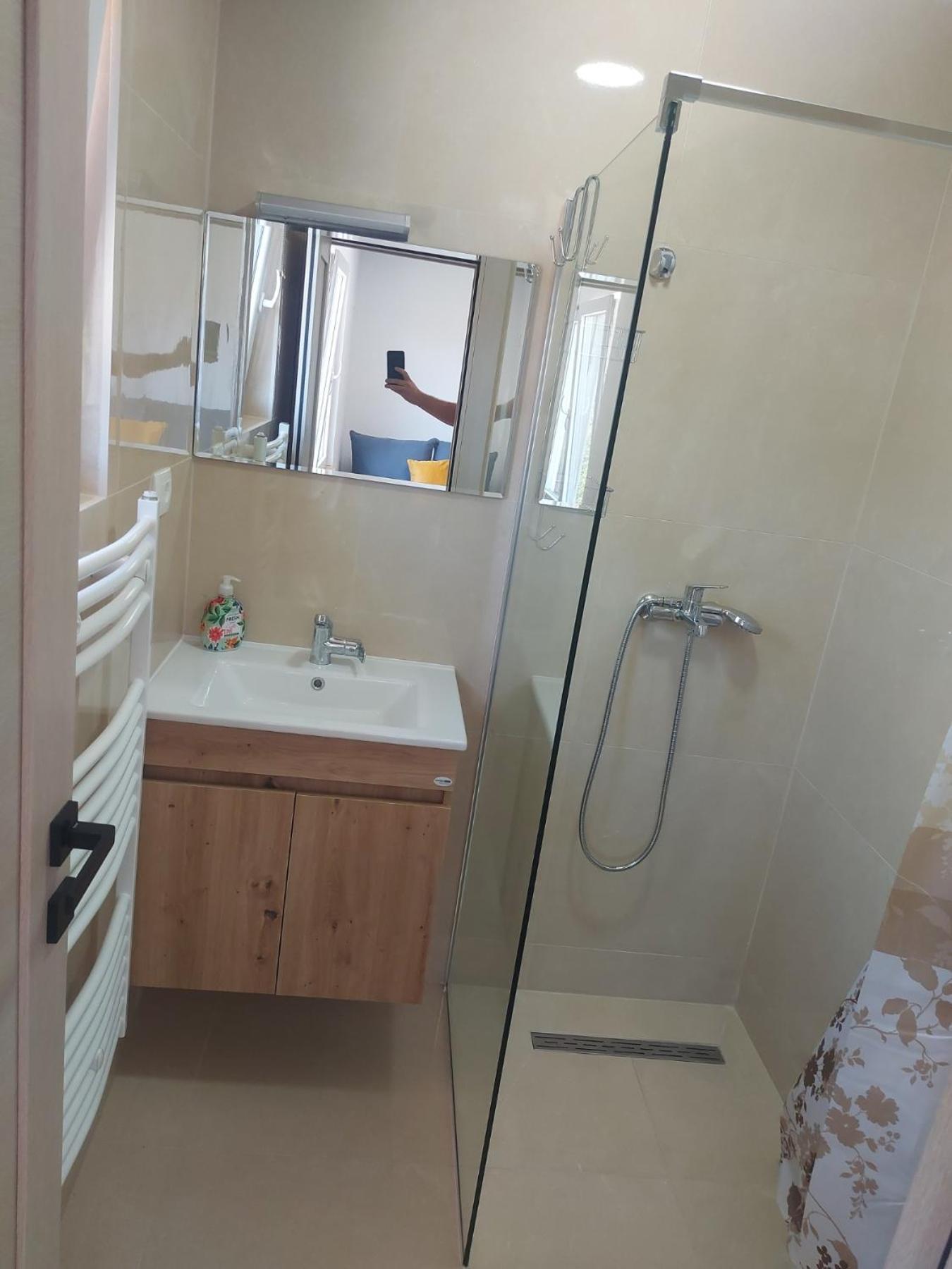 Rooms Lida & Friendly Home Plav Esterno foto