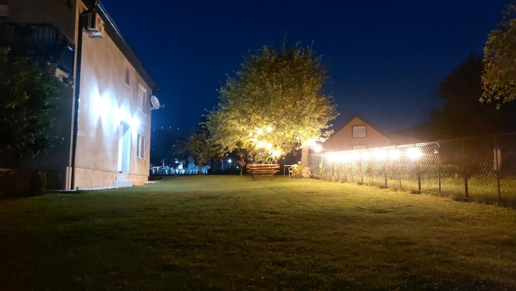 Rooms Lida & Friendly Home Plav Esterno foto