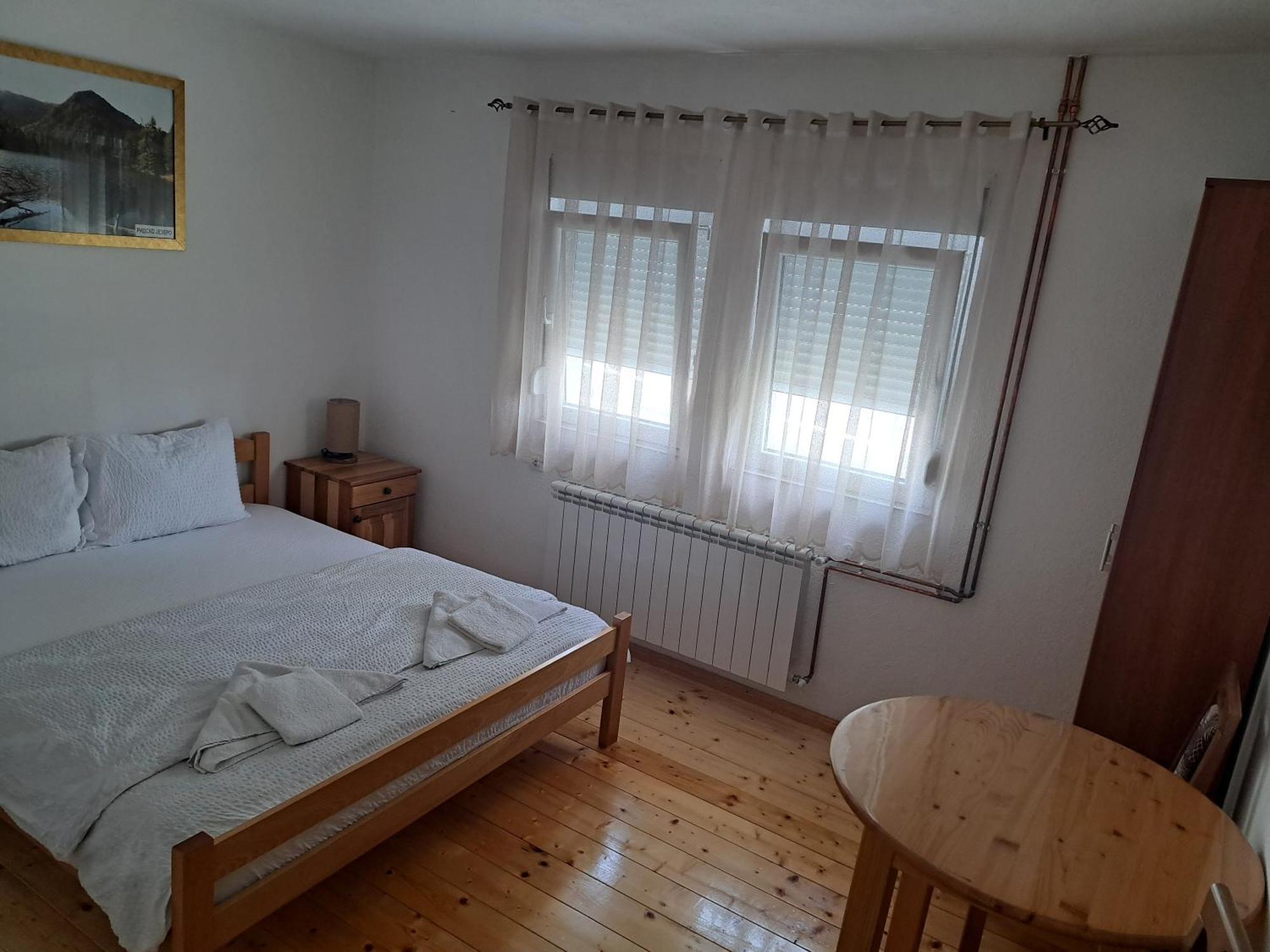 Rooms Lida & Friendly Home Plav Esterno foto